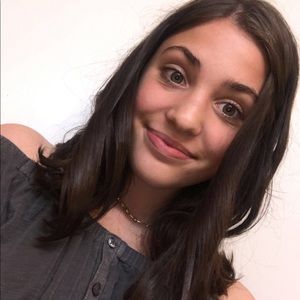 Meet your Posher, Brianna